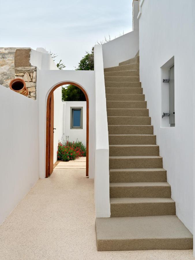 Siora Of Paros - Ammiralis & Castelis Villa Náousa Exterior photo